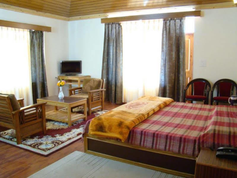 Mountain Trail Bed & Breakfast Manali (Himachal Pradesh)