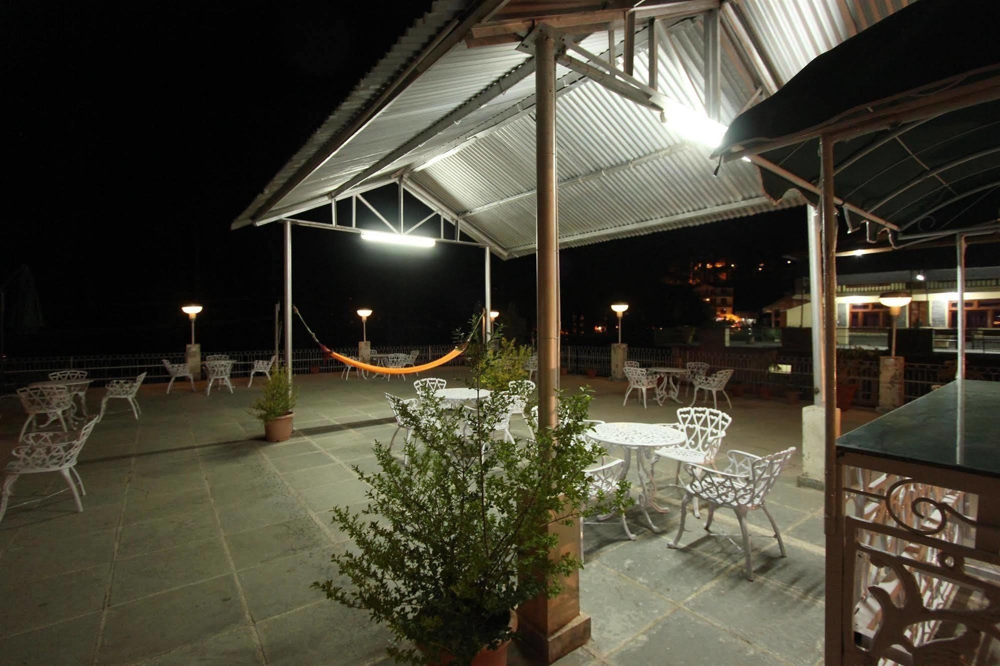 Hotel Golden Tulip