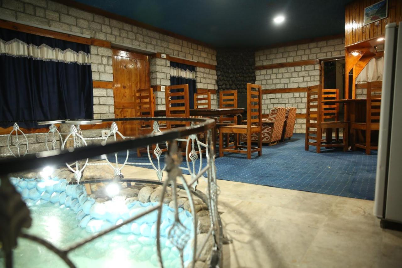 Himkund Cottages