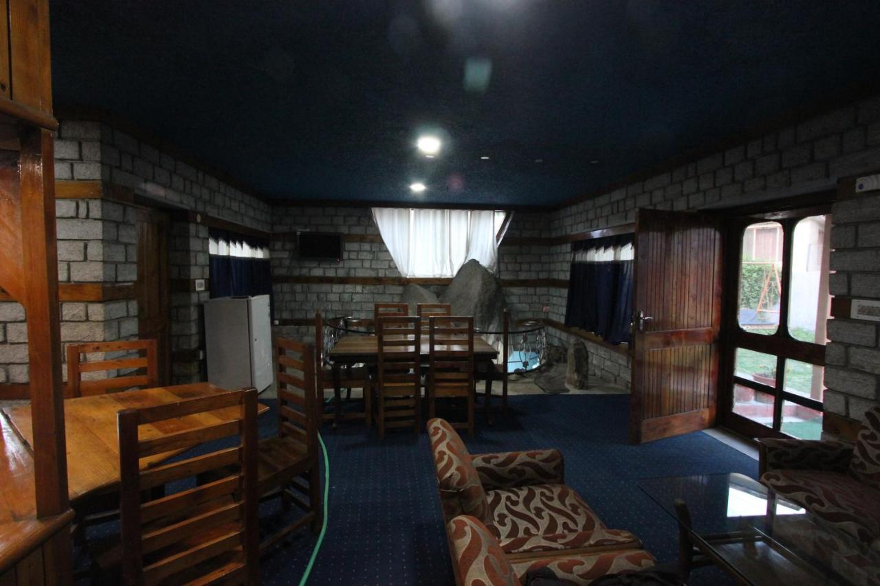 Himkund Cottages