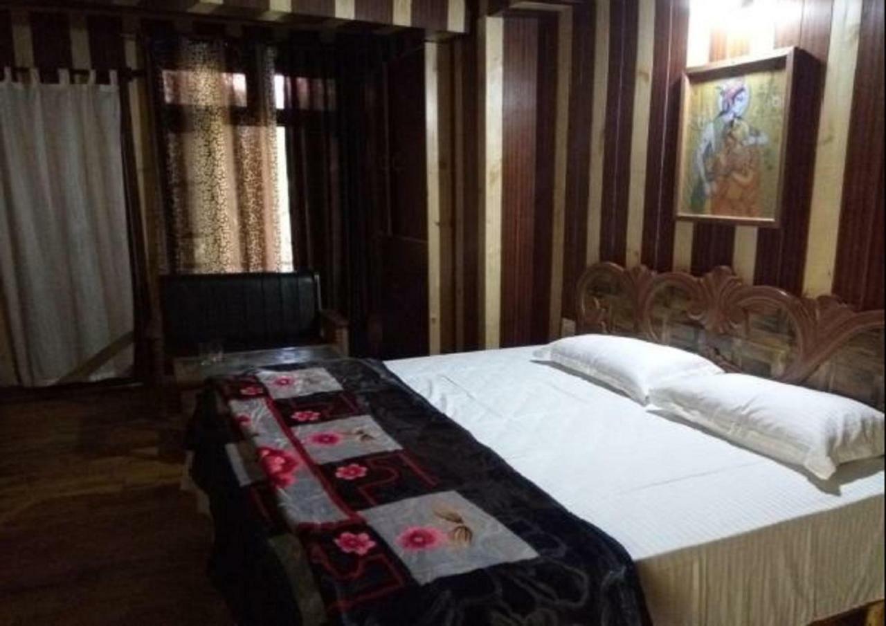Mountain Orchid Bed & Breakfast