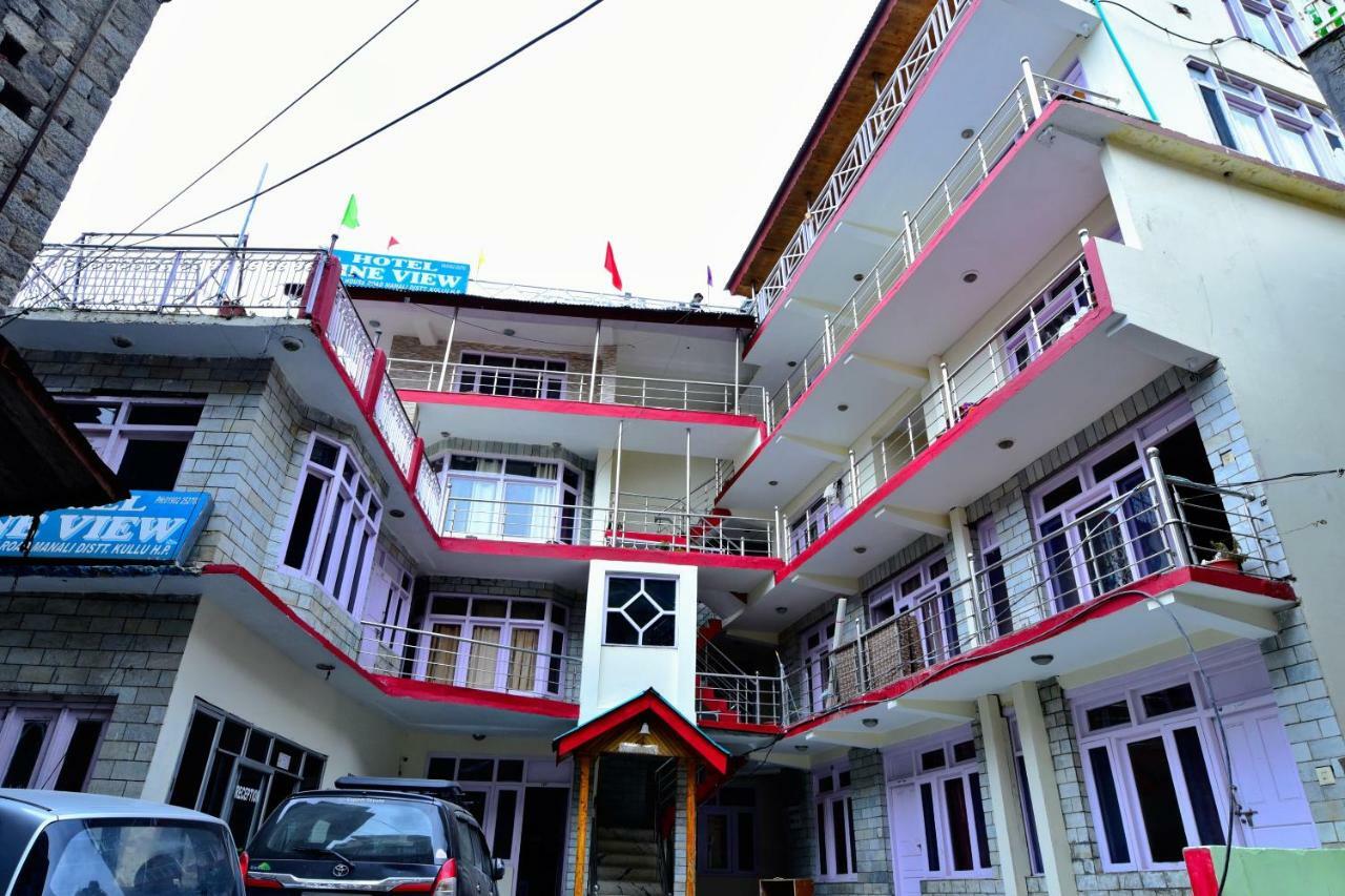 Hotel Oyo 30387 Pine View A Manali (Himachal Pradesh)