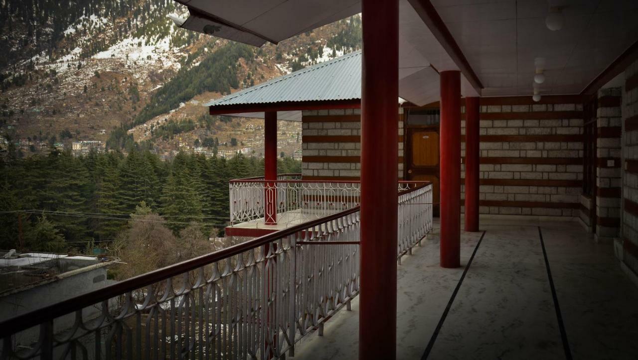 Rajhans Hotel Manali (Himachal Pradesh)