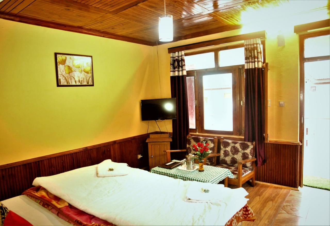 Chetna 3* Manali (Himachal Pradesh)