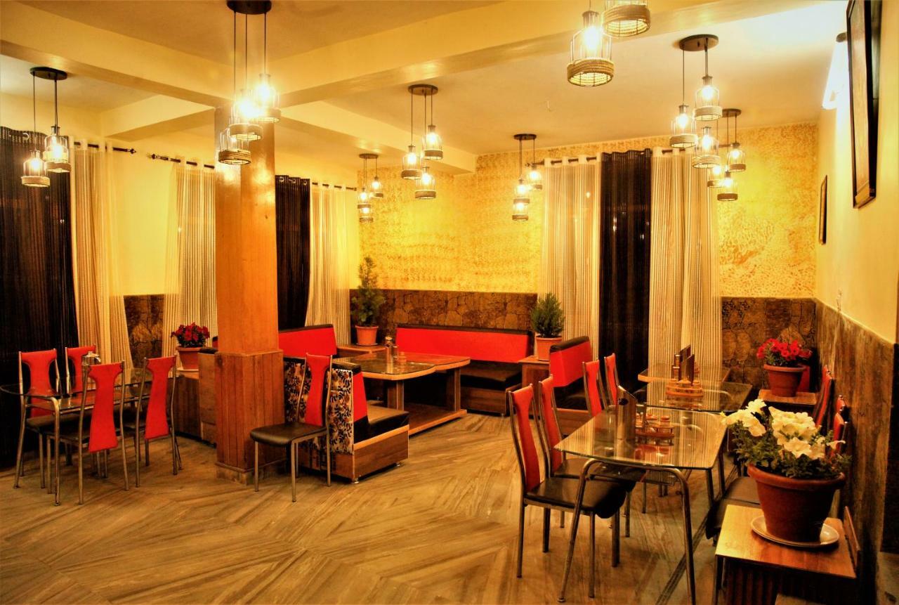 Chetna Hotel Manali (Himachal Pradesh)