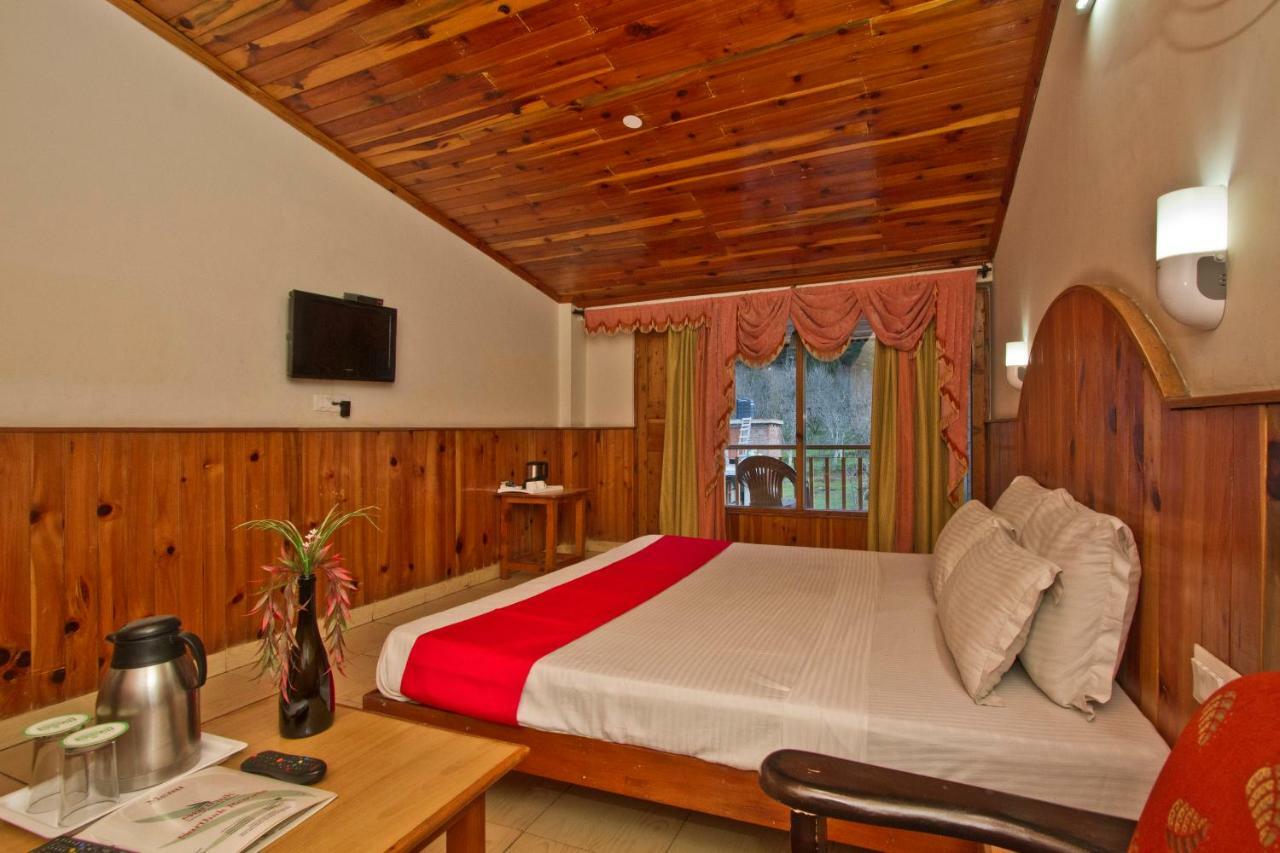 Sarthak Resorts-reside In Nature With View, 9 Kms From Mall Road Manali (Himachal Pradesh)