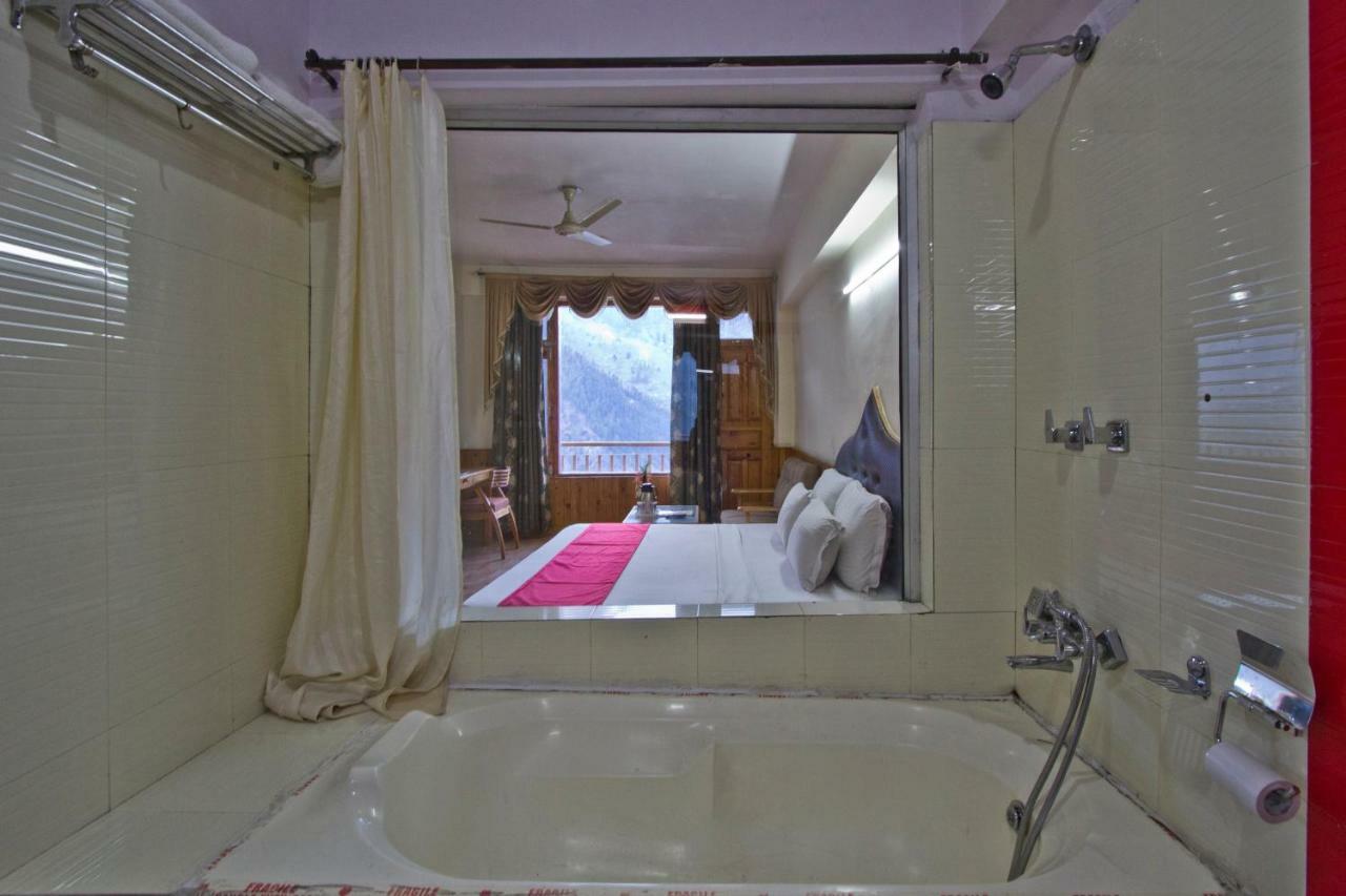 Resort Sarthak Resorts-reside In Nature With View, 9 Kms From Mall Road