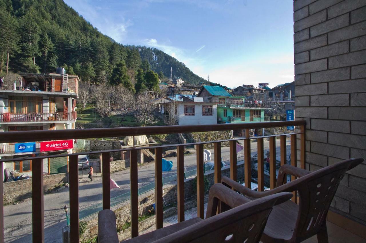 Sarthak Resorts-reside In Nature With View, 9 Kms From Mall Road Resort Manali (Himachal Pradesh)