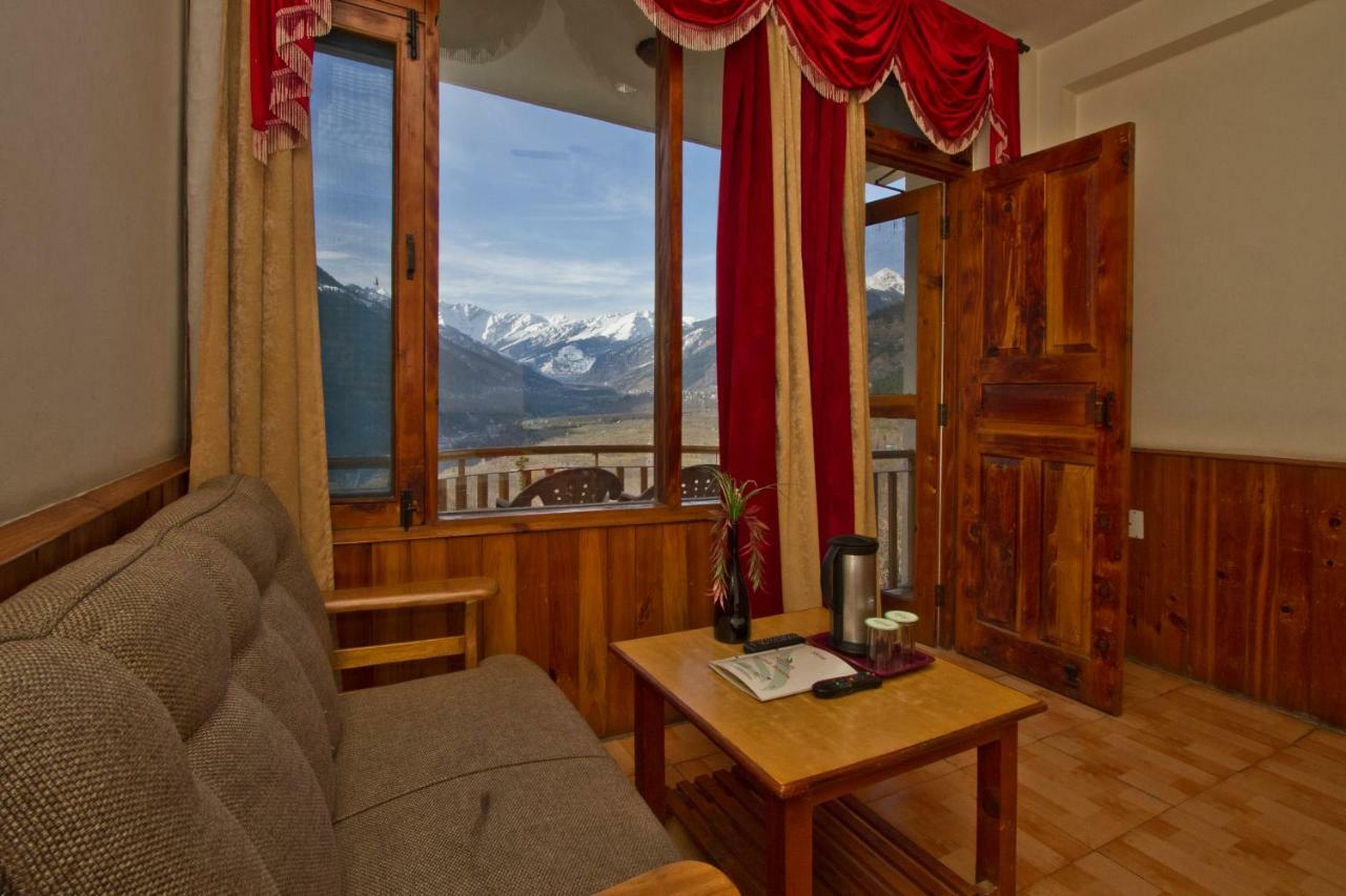 Sarthak Resorts-reside In Nature With View, 9 Kms From Mall Road