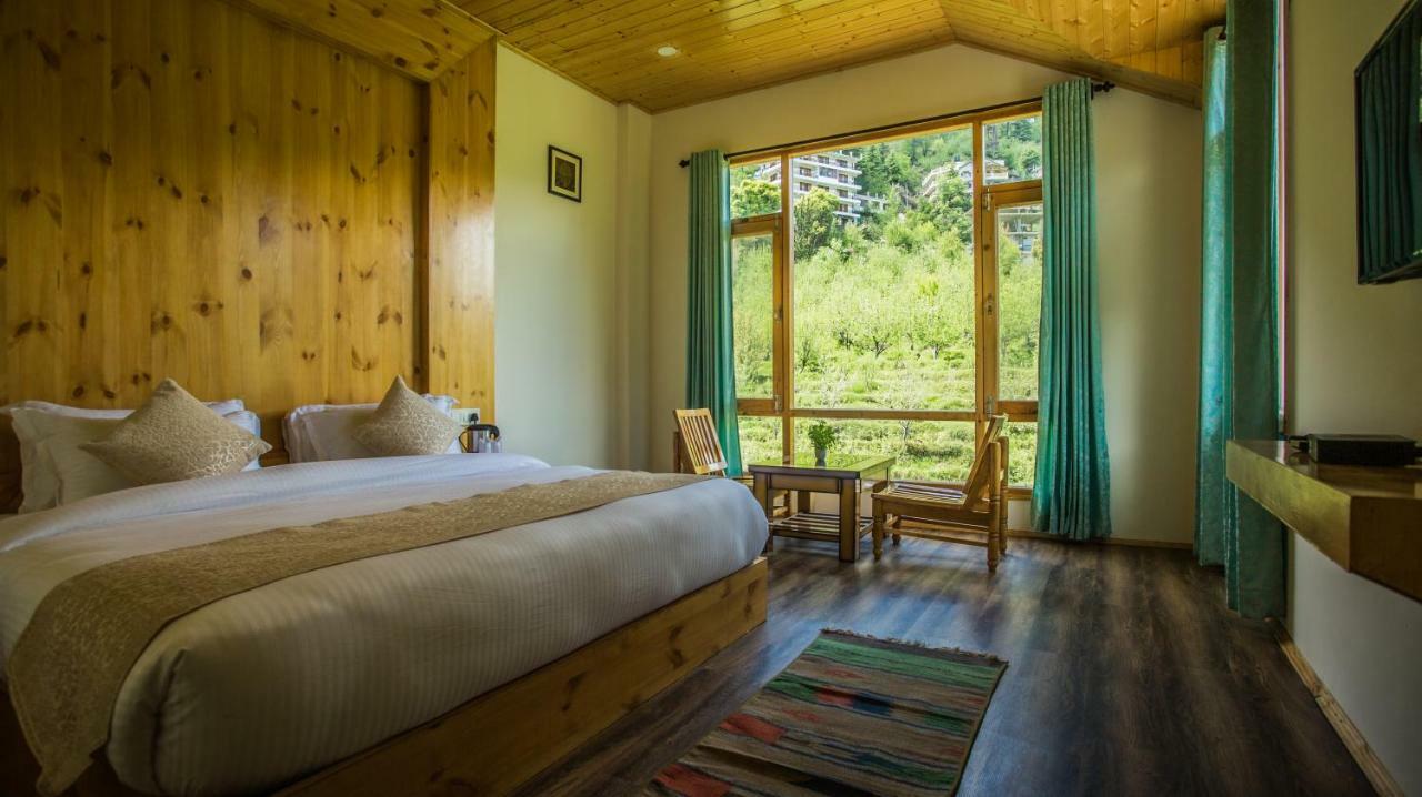 Hotel Pashmina Manali (Himachal Pradesh)