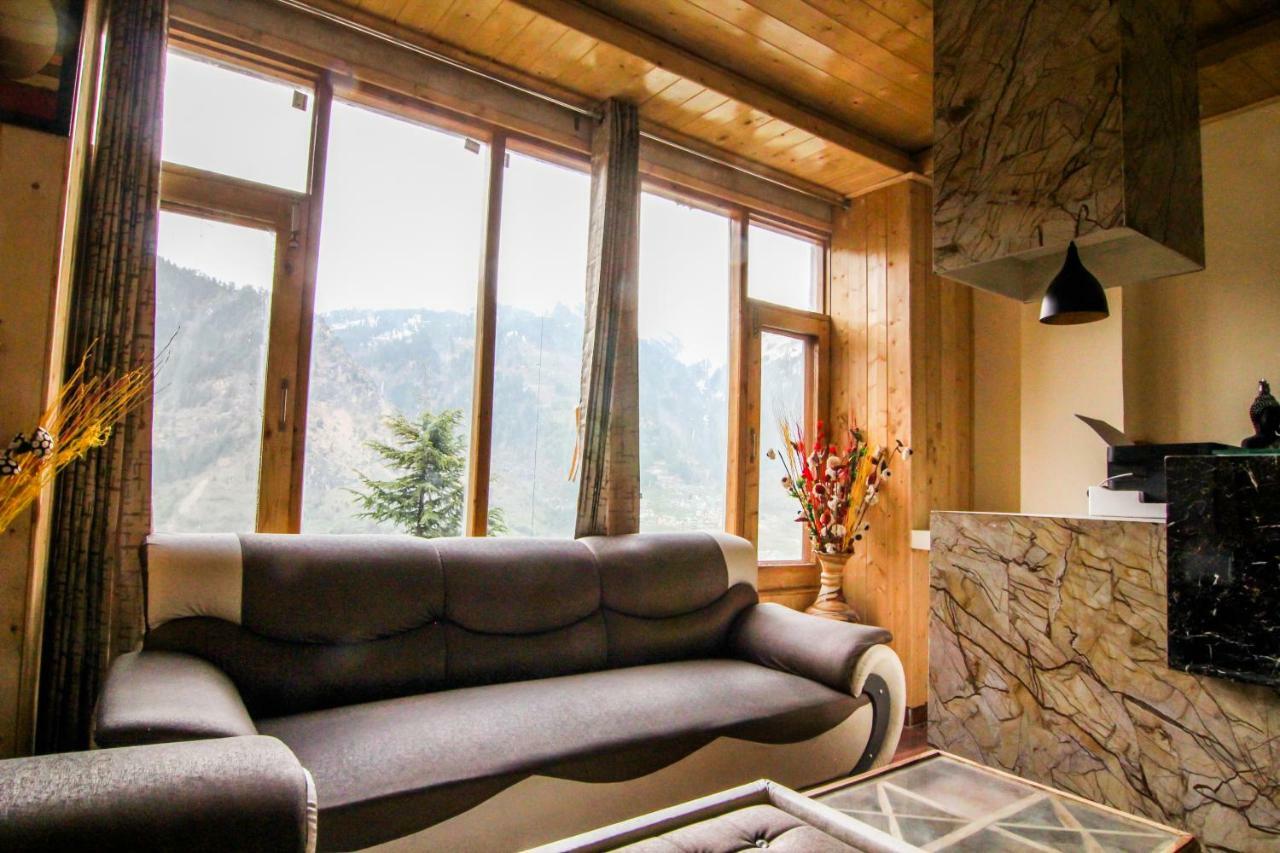 Highq 3* Manali (Himachal Pradesh)