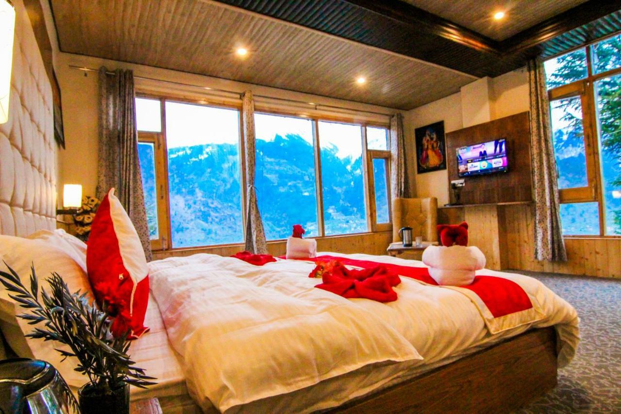Hotel Highq 3*