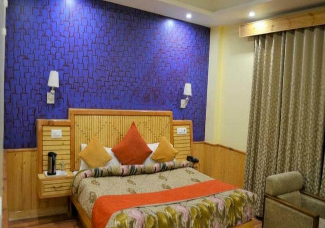 Gezellig - Vardhan Hills Hotel