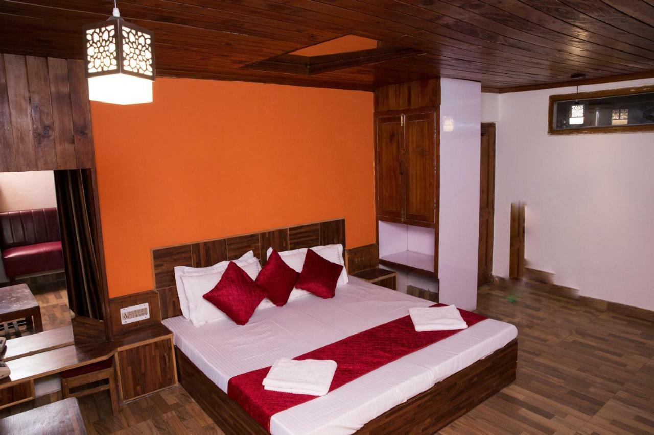 Hotel Central View Manali (Himachal Pradesh)