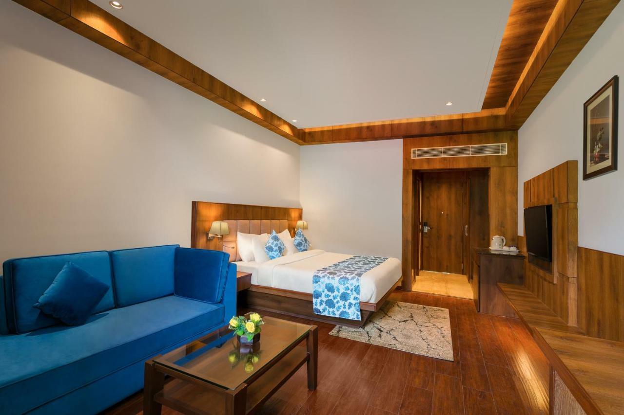 Alokik Resort- Pure Veg Resort 4*