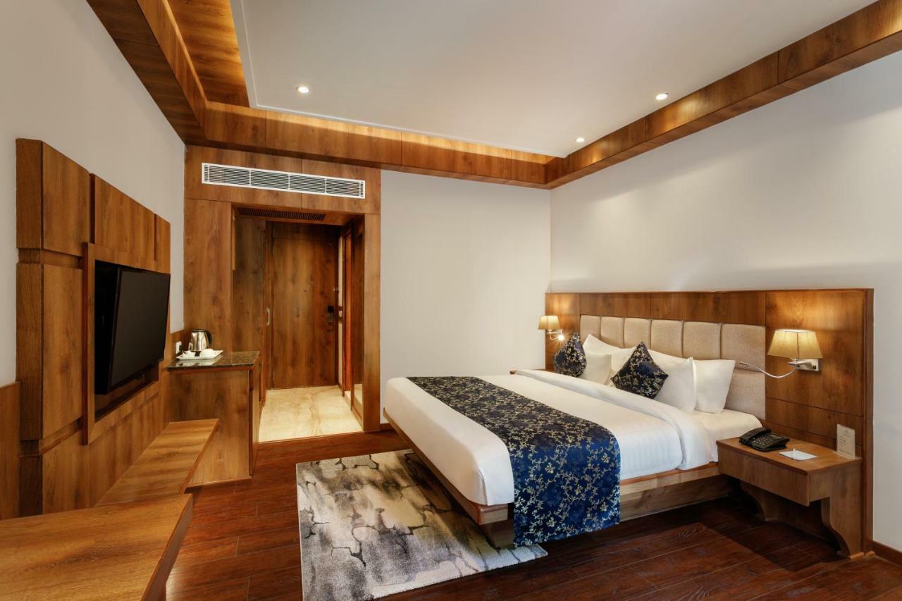 Alokik Resort- Pure Veg Resort Manali (Himachal Pradesh)
