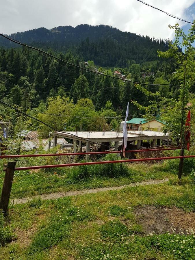 Abys Hut * Manali (Himachal Pradesh)