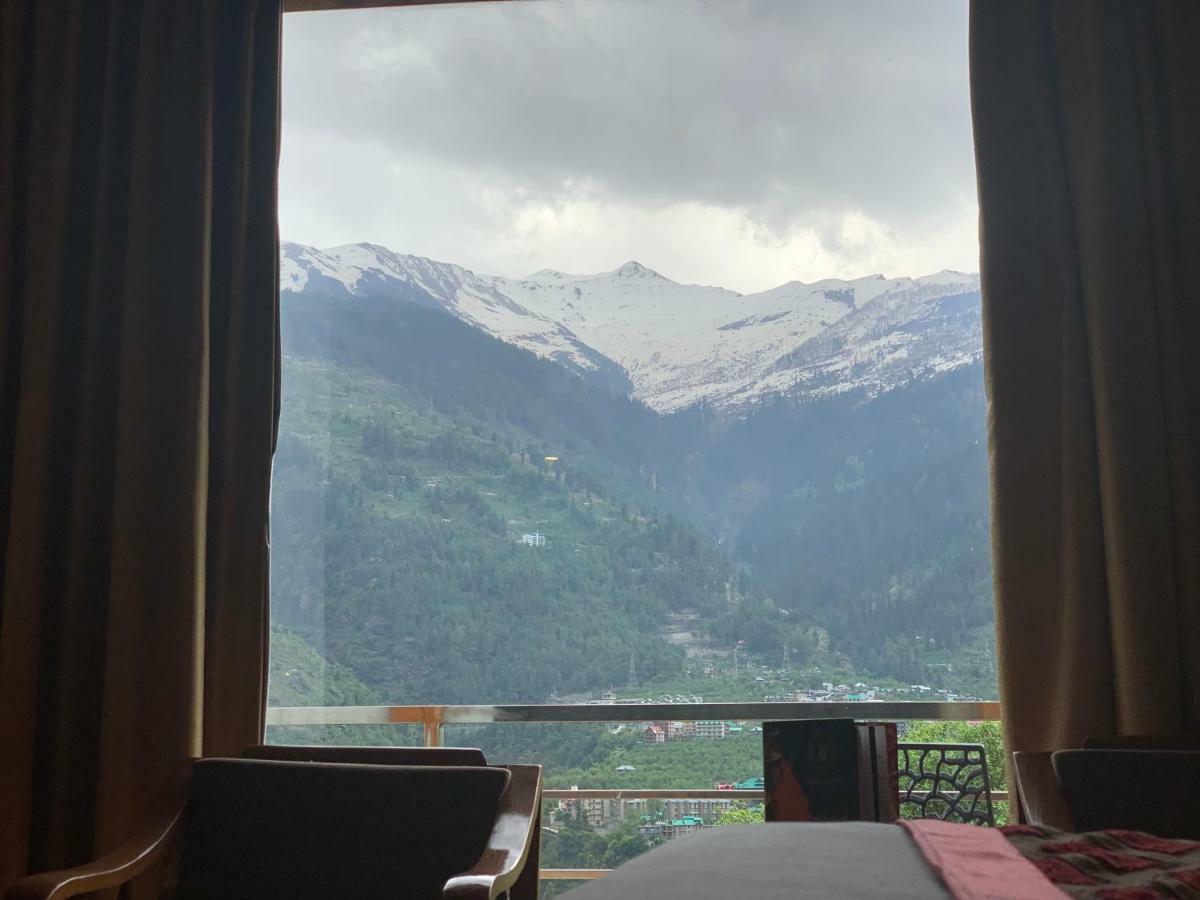 Primo Hotel
