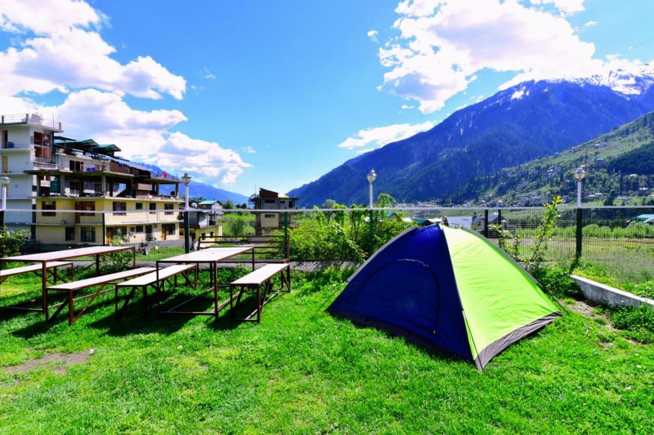 Mountain Hotel 2*