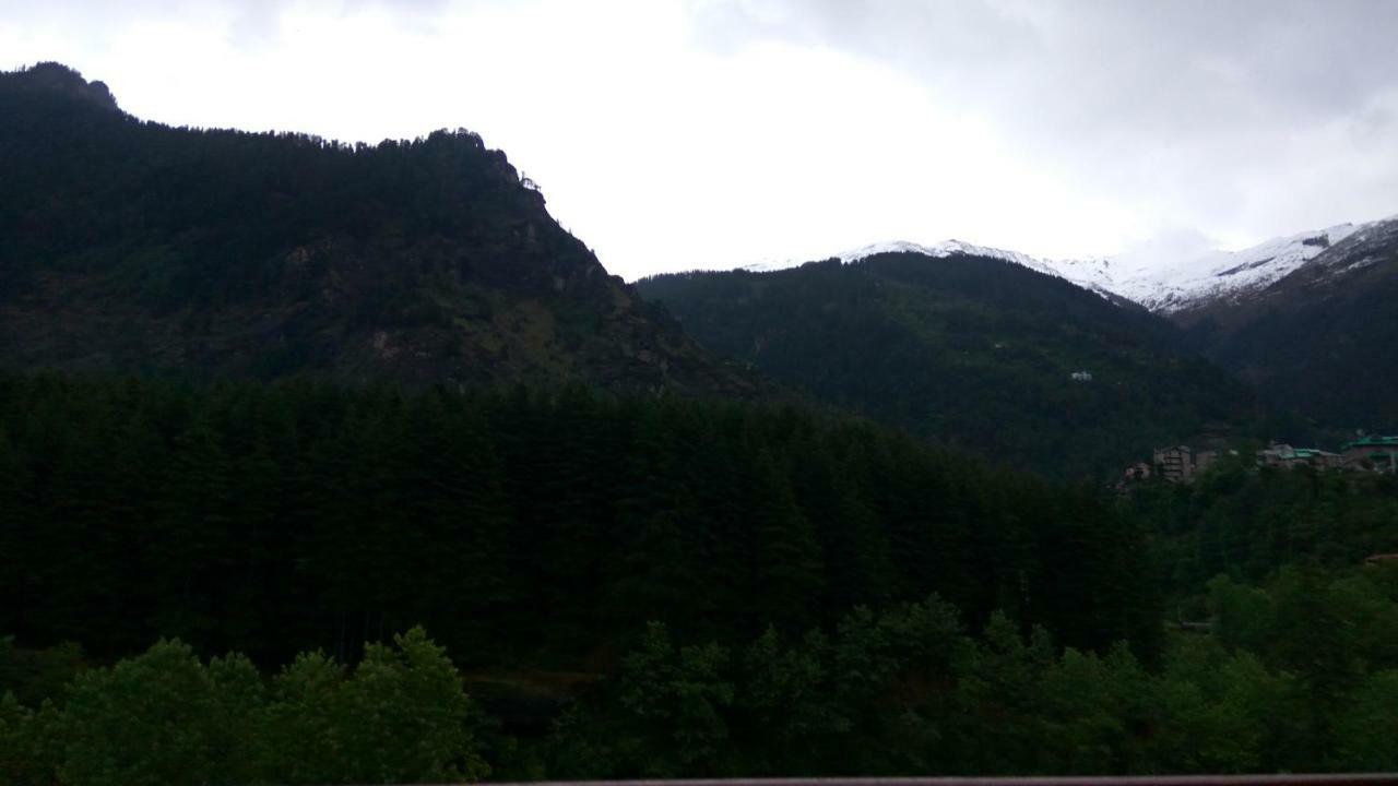 Hotel Le Grand - The River Facing Manali (Himachal Pradesh)
