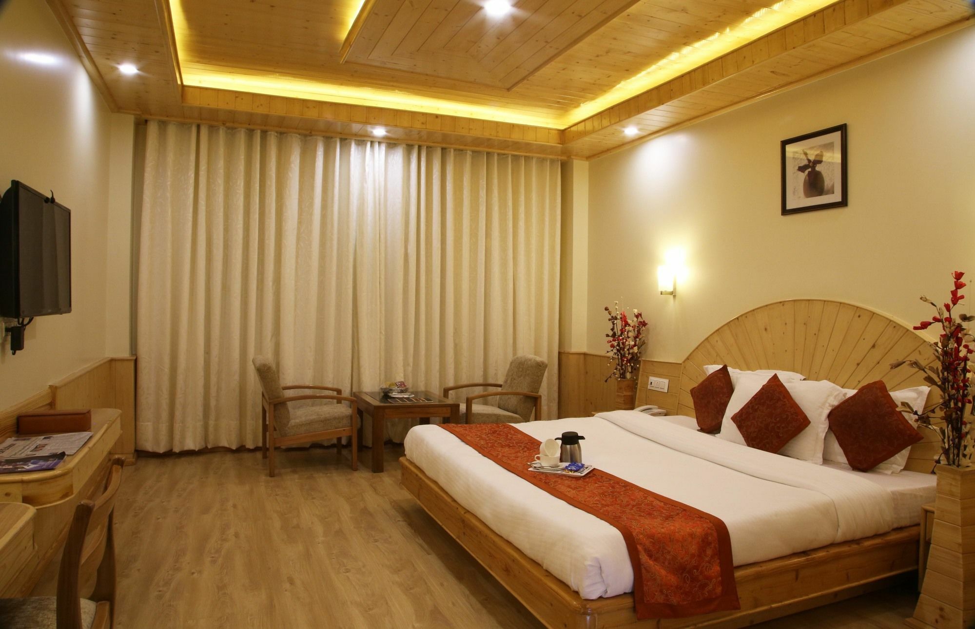 Holiday Heights Manali (Himachal Pradesh)