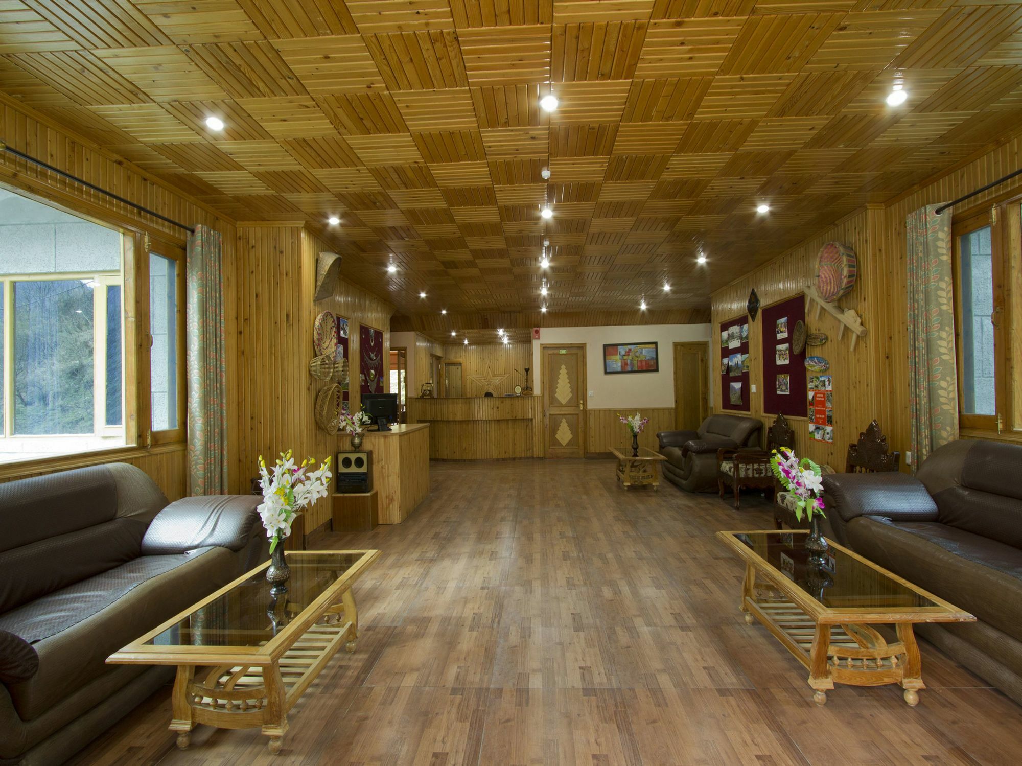 Hotel Oyo 4581 Prini Palace