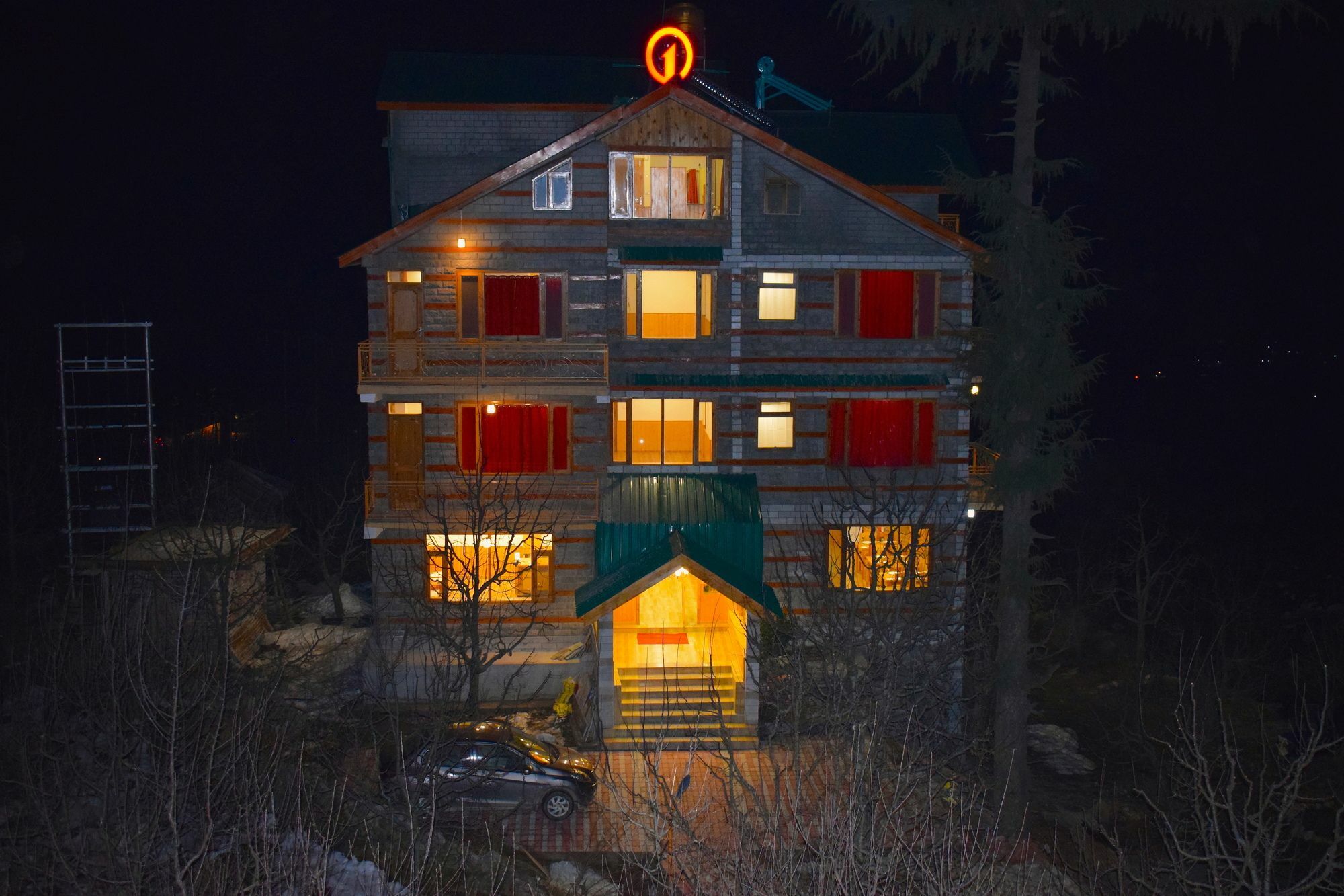 Sky One By One Resort Manali (Himachal Pradesh)