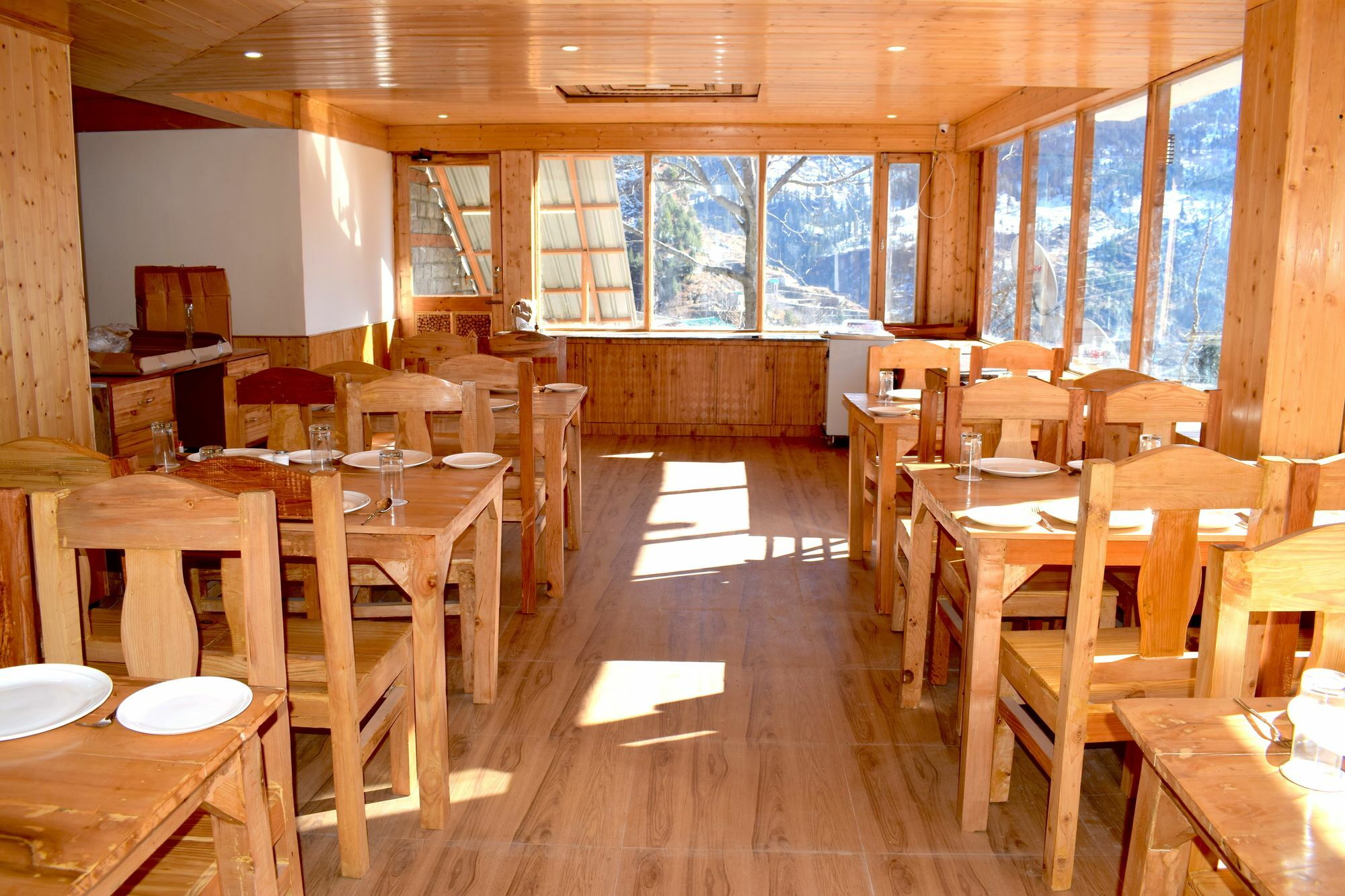 Resort Sky One By One Manali (Himachal Pradesh)