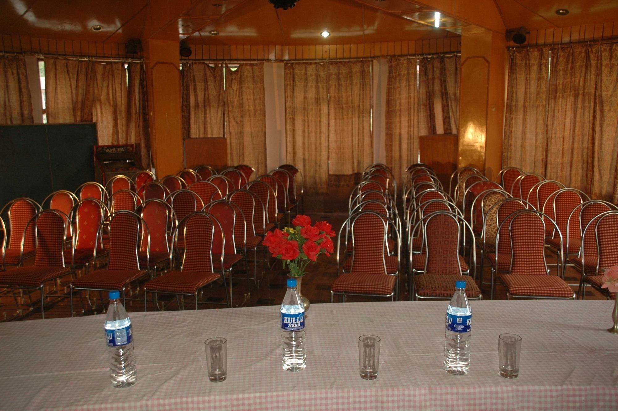 Hotel Hilltone & Manali (Himachal Pradesh)