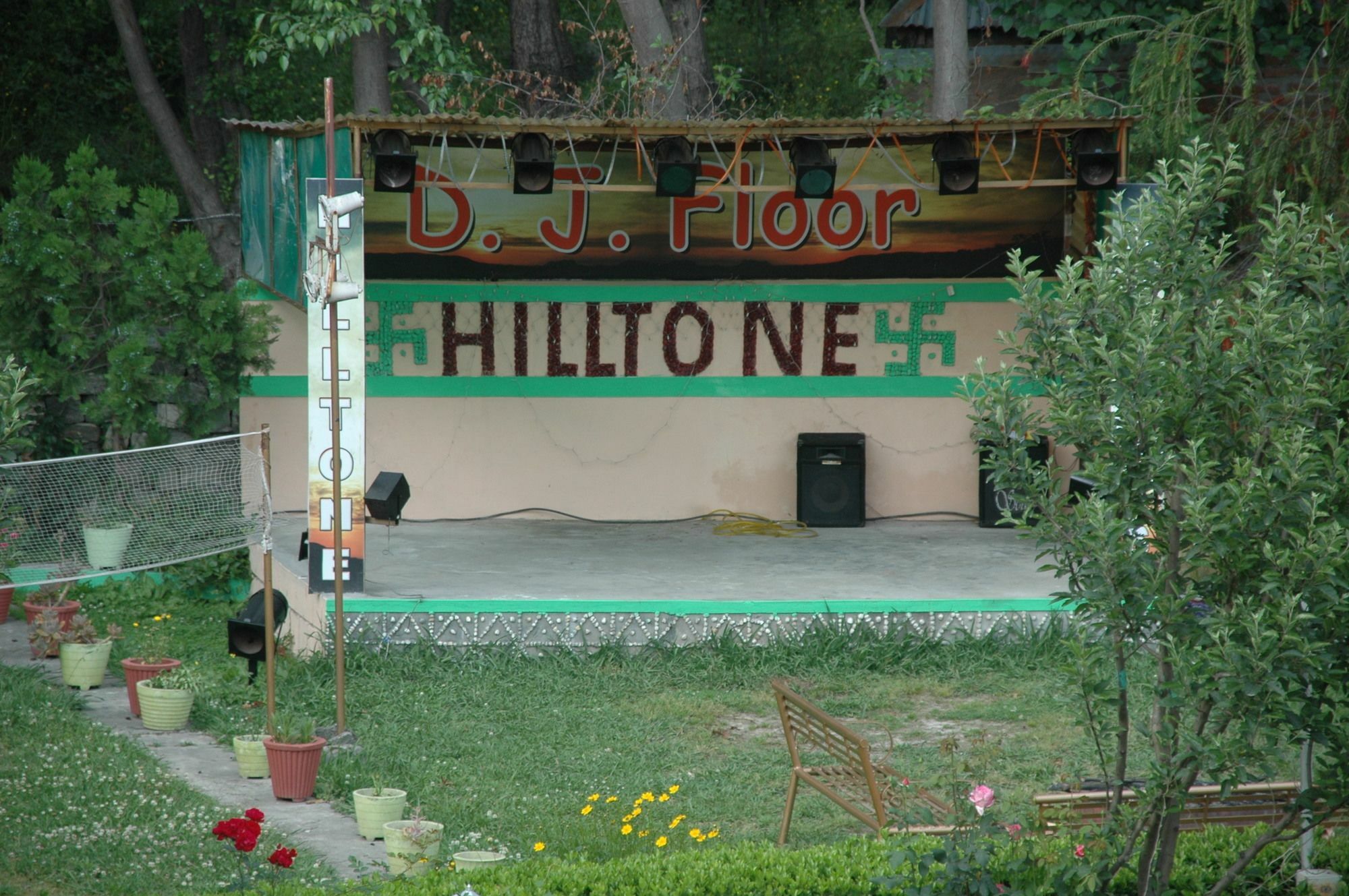 Hotel Hilltone & 3*
