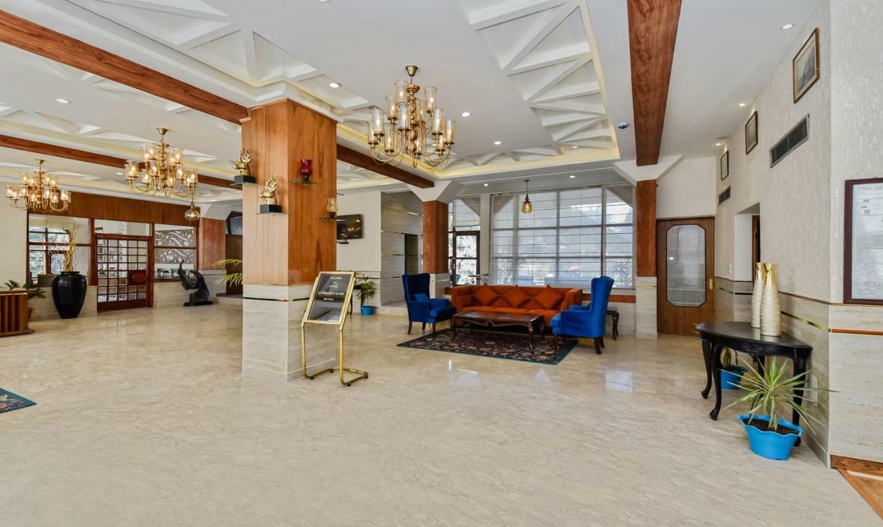 Snowcrests Manor 4*