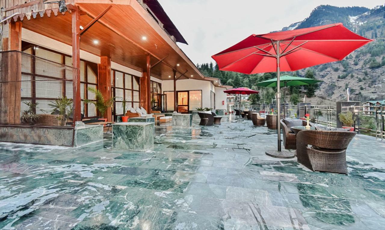 Hotel Snowcrests Manor 4*
