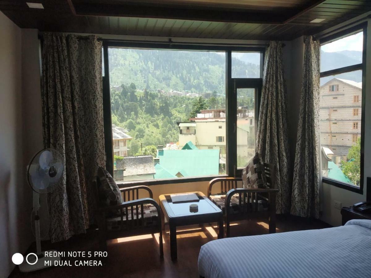 Hotel Mantra By V4 Entertainment Pvt Ltd