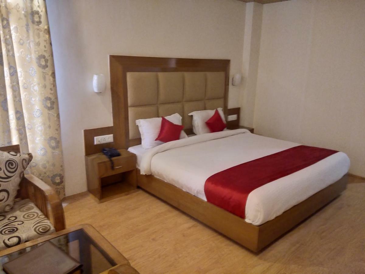 Mantra By V4 Entertainment Pvt Ltd Hotel Manali (Himachal Pradesh)