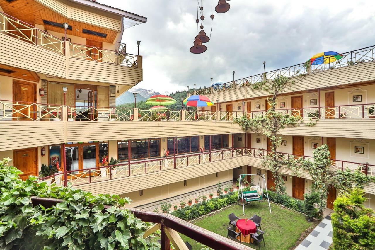 Snow Valley & Resort Manali (Himachal Pradesh)
