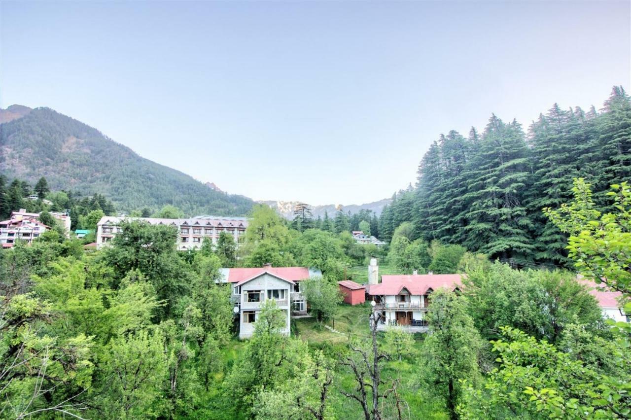 Solitaire Hotel Manali (Himachal Pradesh)