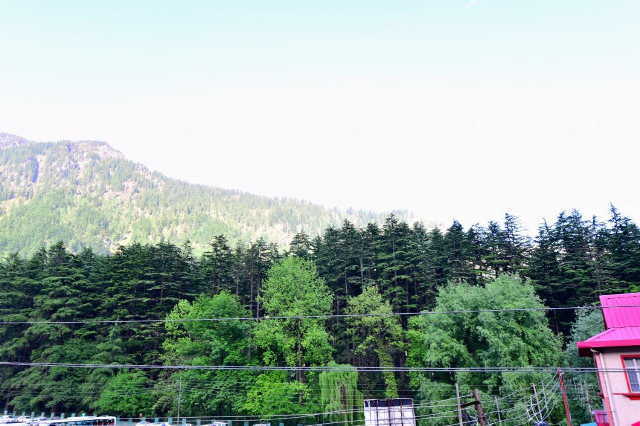 Oyo 38661 Apna Ghar 3*