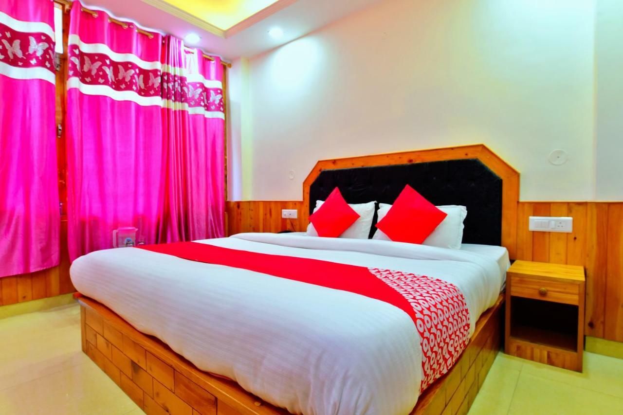Oyo 38661 Apna Ghar Hotel