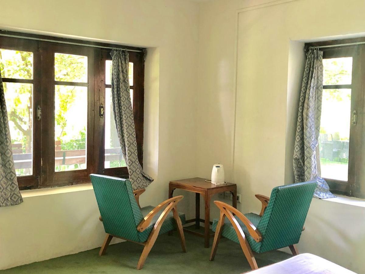 John Banon's Hotel 4*