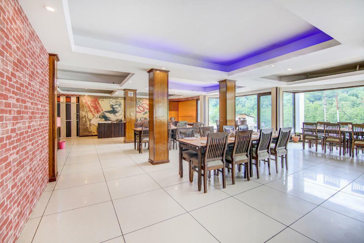 Fabescape River Regency Hotel