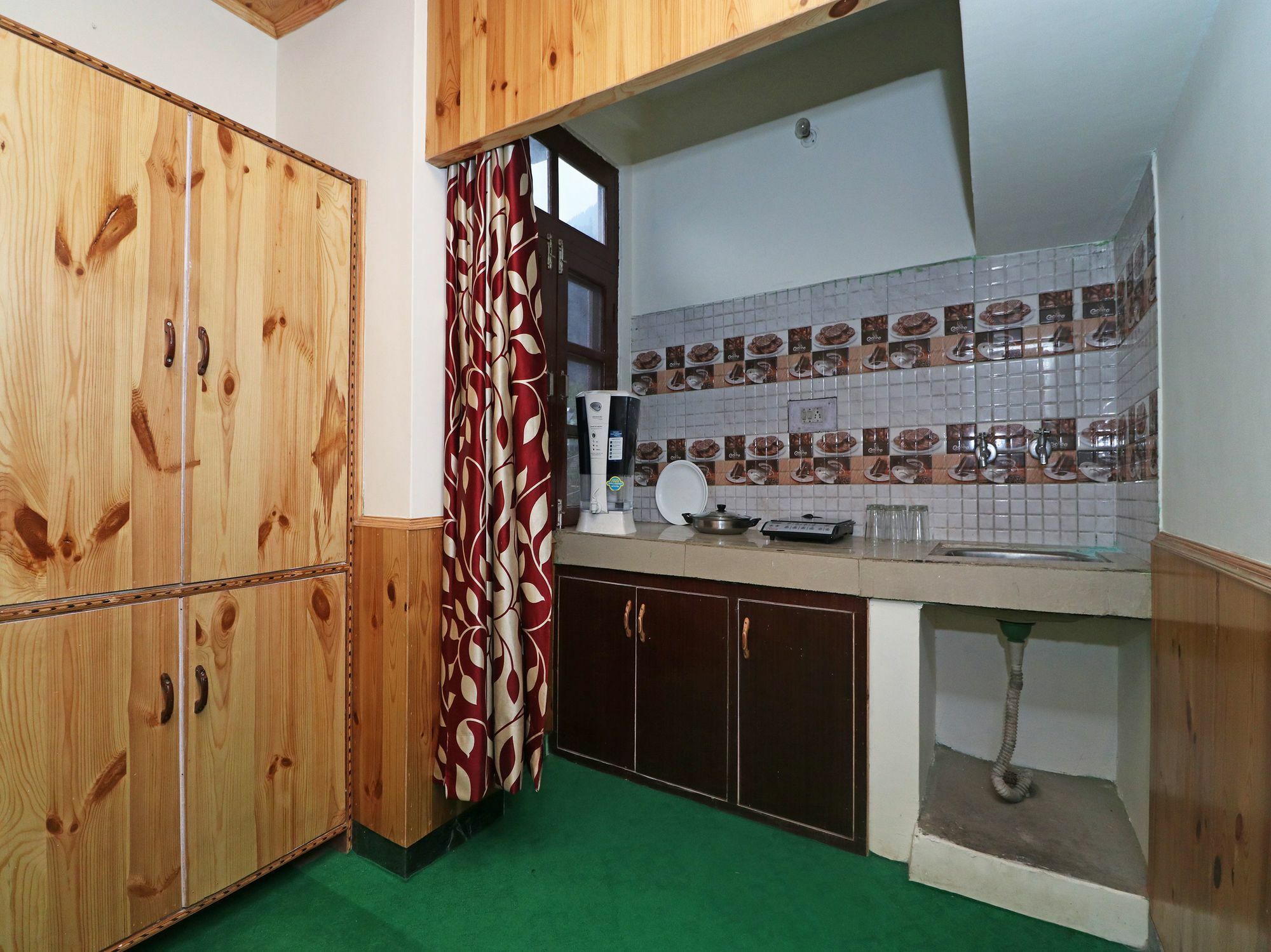 Apartment Oyo 15576 Luxrious Near Hadimba Temple *