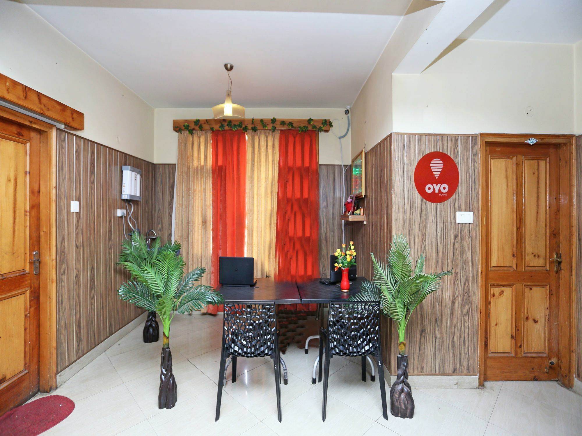 Oyo 9483 Himalayan Ecstacy Hotel Manali (Himachal Pradesh)