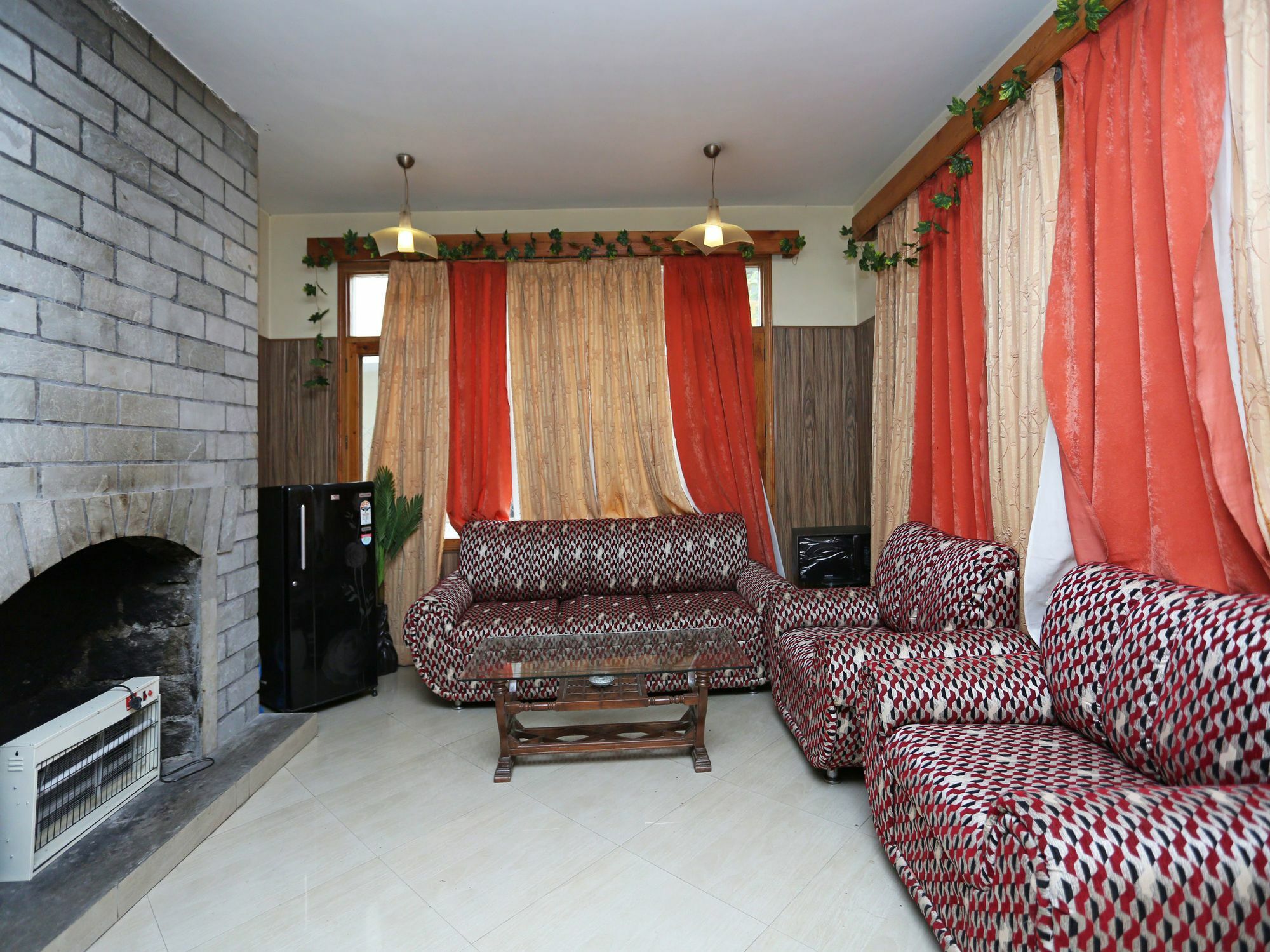 Oyo 9483 Himalayan Ecstacy Manali (Himachal Pradesh)