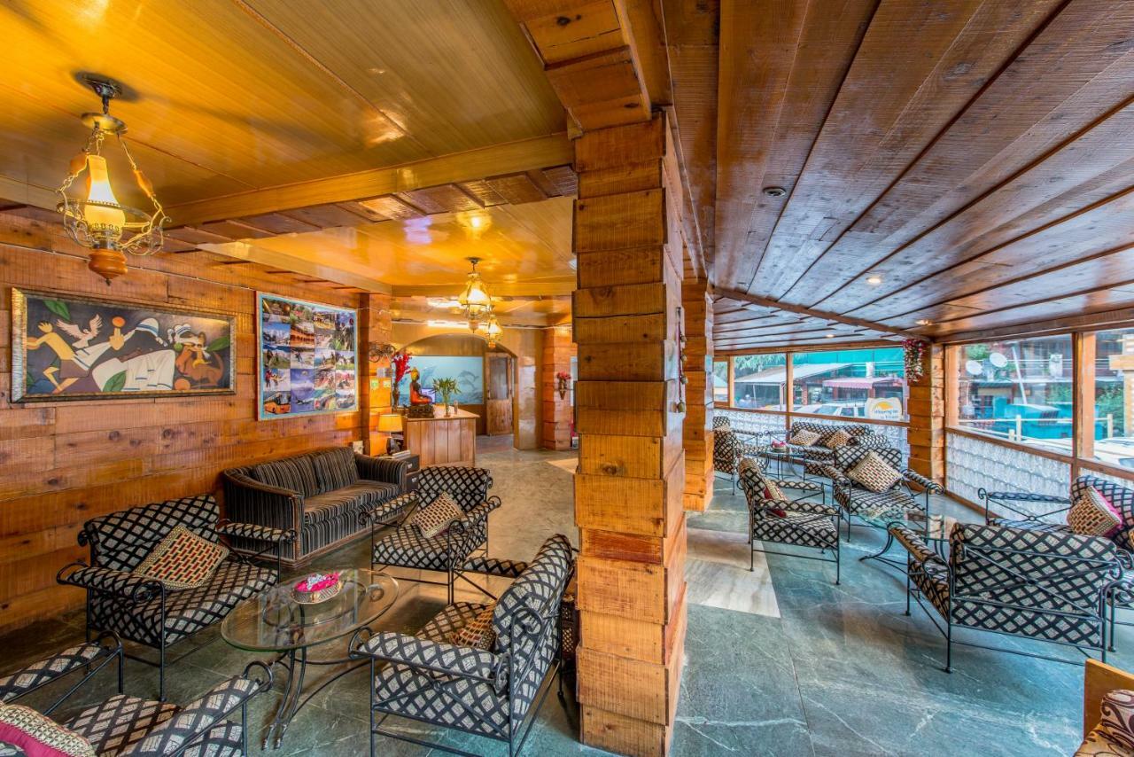 D'chalet Hotel Manali (Himachal Pradesh)
