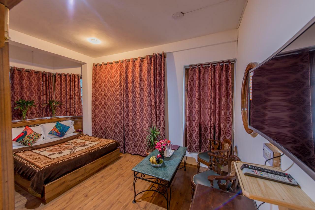 D'chalet Hotel Manali (Himachal Pradesh)