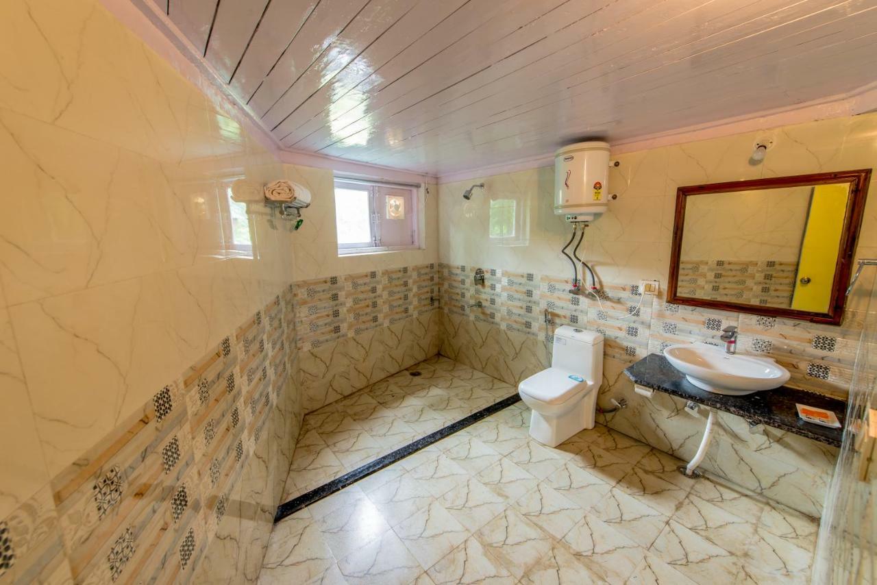 Hotel D'chalet Manali (Himachal Pradesh)