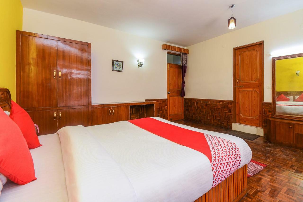 Hotel Rajhans 3*