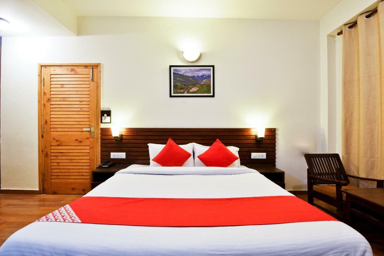Oyo 13705 Lonchenpa Manali (Himachal Pradesh)
