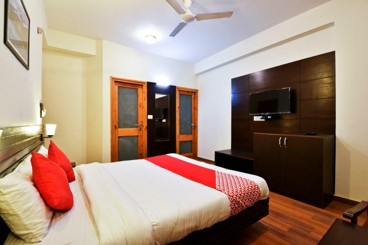Hotel Oyo 13705 Lonchenpa 3*