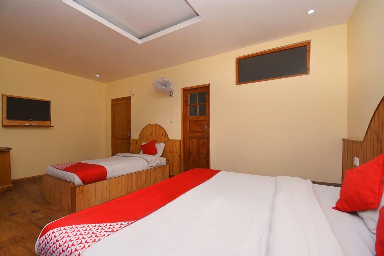 Hotel Oyo 19322 Snow Flake 3*
